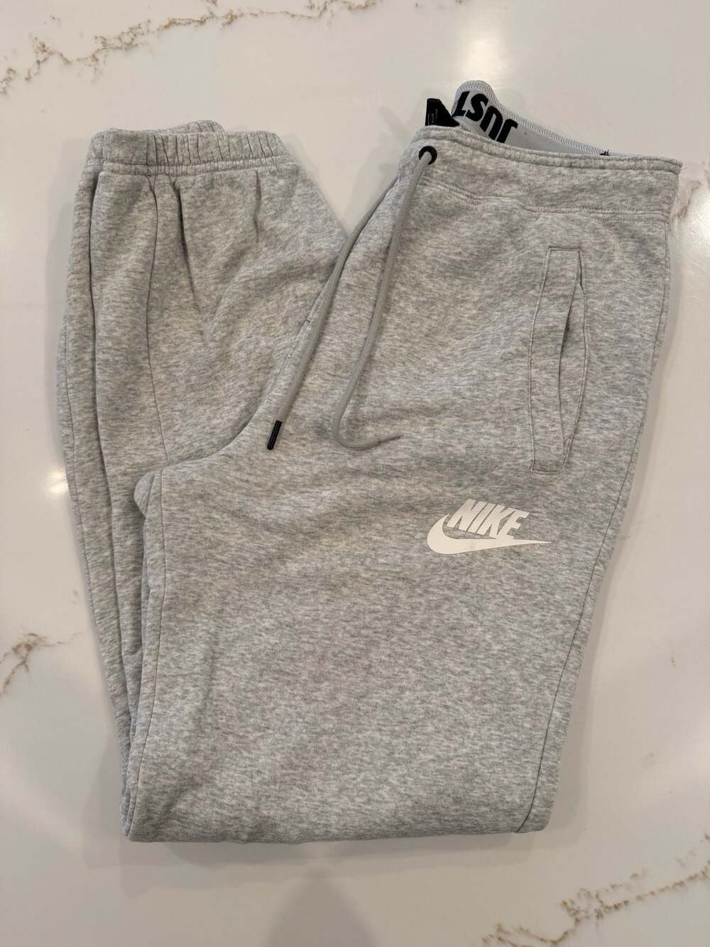 Nike Sportswear Just Do It Club Fleece Jogger Sweatpants Grey Size S